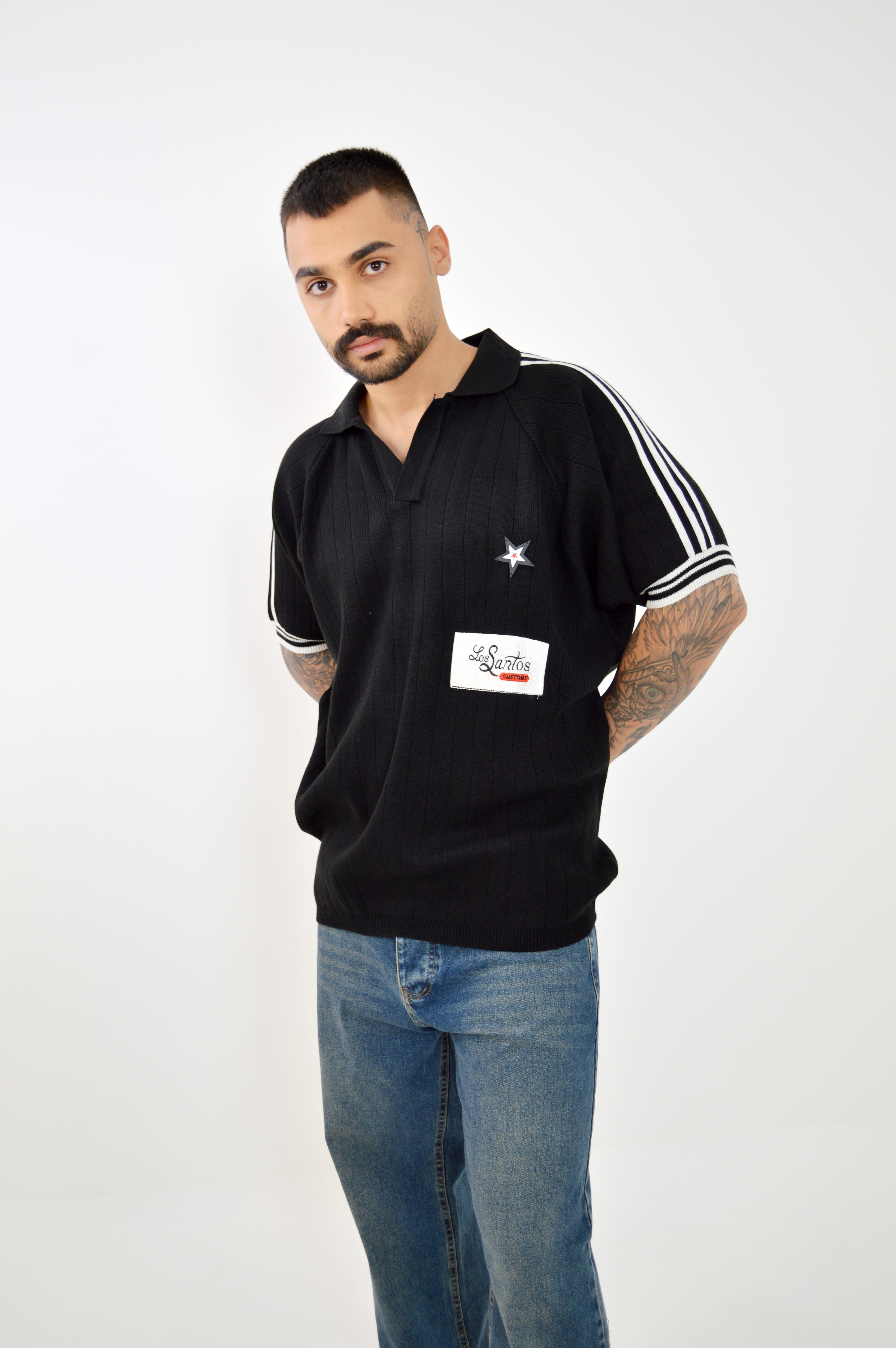 بافت یقه دار‌